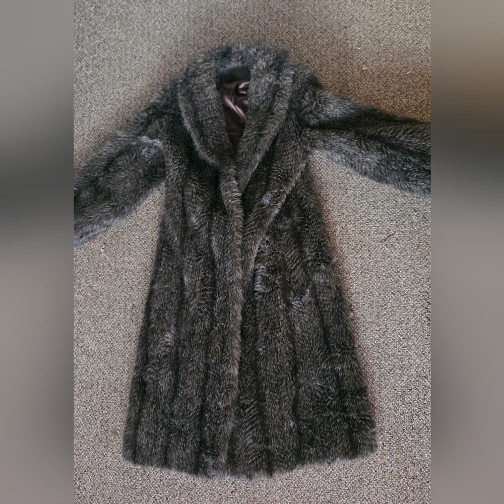 Luxurious Faux Fur Coat